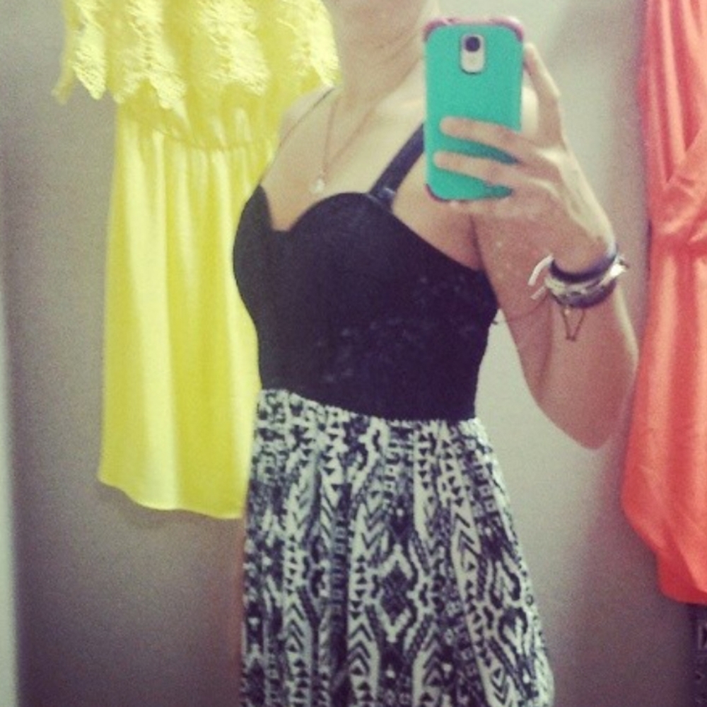 Gianni Bini semi formal summer dress